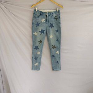 FPxHEI NIUxONE TEASPOON TAPERED MOM JEANS in SUPERSTAR WASH  27w +MEASUREMENTS